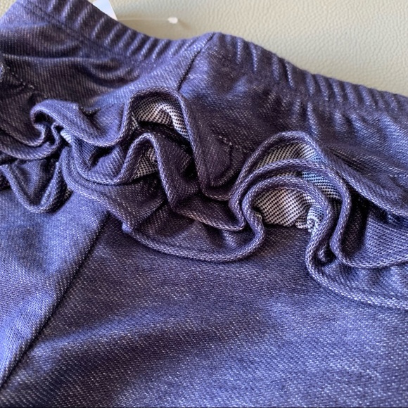 NWT BUNDLE OF 2 Old Navy pants - Picture 3 of 7